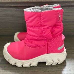 Hunter little kid snow boots UK size 10 is 10.5 US